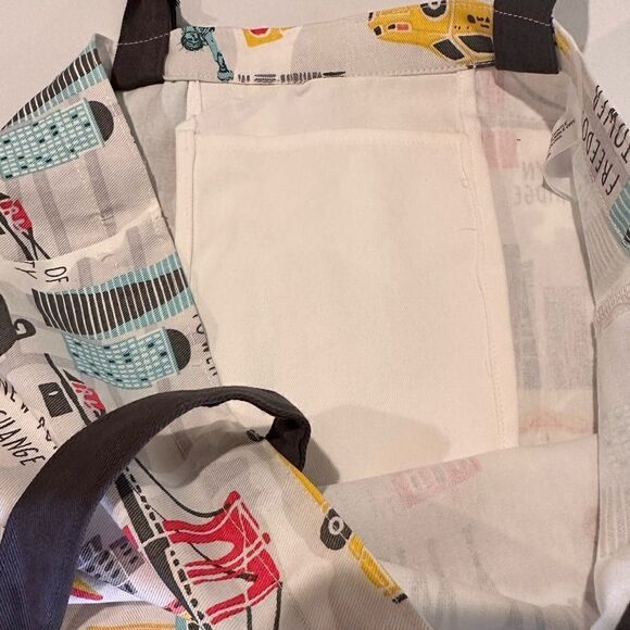 Bon Voyage Reusable Tote Bag, Lightweight, comfortable to carry - Picture 3 of 3